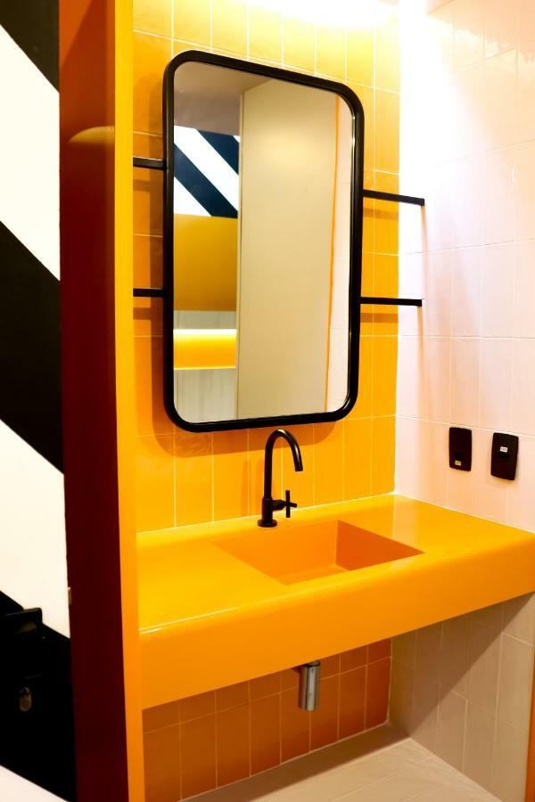 Artsy Vitoria Hostel Екстериор снимка